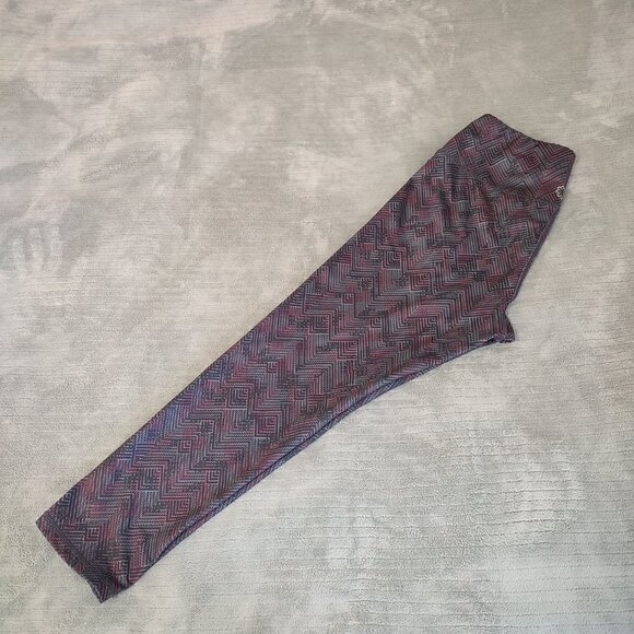 Pro Player Leggings Razzle and Dazzle Geometric Design Wicking Phone Pocket - Picture 12 of 14